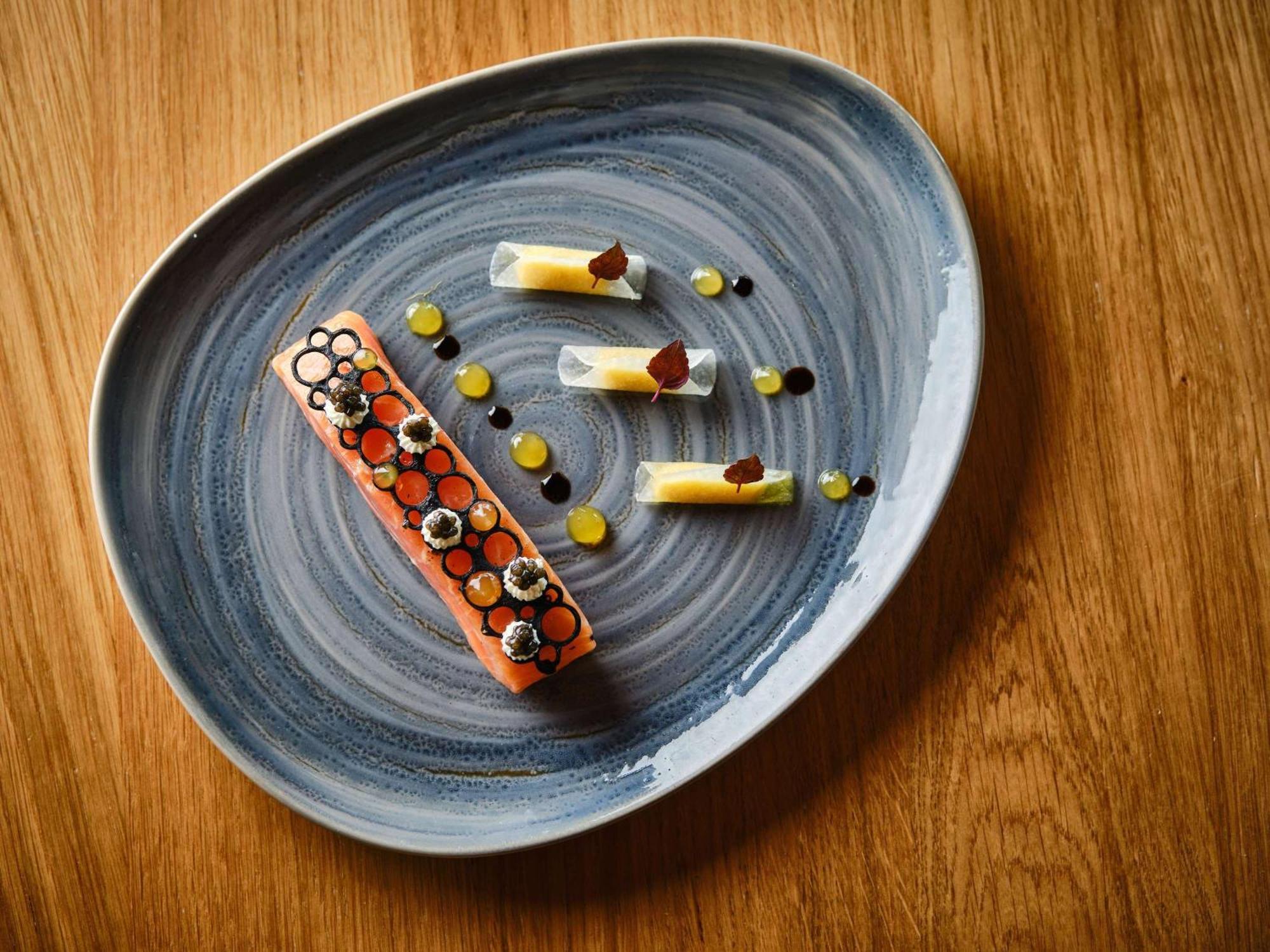 Sofitel Lyon Bellecour Hotel Luaran gambar A dessert at the restaurant